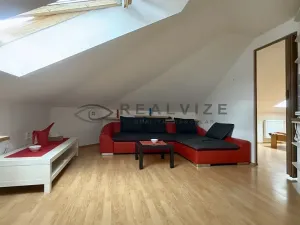 Pronájem bytu 2+kk, České Budějovice, Lipenská, 47 m2
