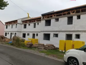 Prodej bytu 3+kk, Kamenný Újezd, 79 m2