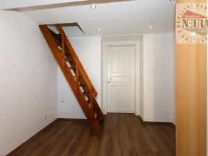 Prodej bytu 1+1, Praha - Smíchov, U Paliárky, 43 m2