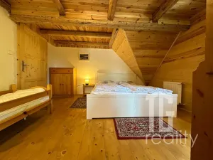 Prodej rodinného domu, Klíny, 211 m2