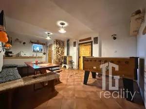 Prodej rodinného domu, Klíny, 211 m2