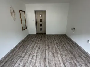Prodej bytu 3+1, Bílina, Studentská, 74 m2