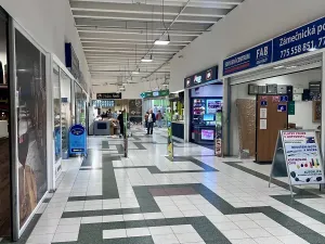 Pronájem obchodního prostoru, Ústí nad Labem, 35 m2