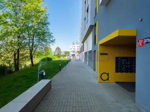 Pronájem bytu 1+kk, Praha - Motol, Plzeňská, 28 m2