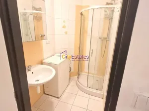 Pronájem bytu 1+kk, Praha - Smíchov, Ke Klimentce, 27 m2