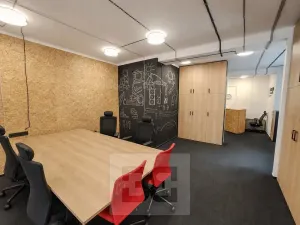 Pronájem kanceláře, Praha - Smíchov, K vodojemu, 118 m2