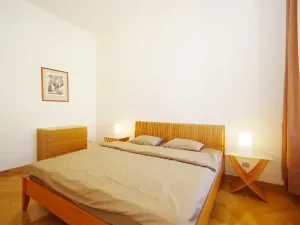 Pronájem bytu 2+kk, Praha - Malá Strana, Újezd, 73 m2