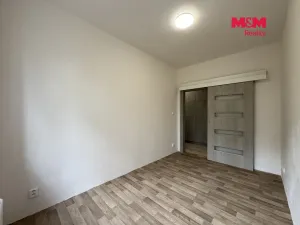 Prodej bytu 3+1, Ostrava - Poruba, Podroužkova, 69 m2