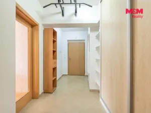 Pronájem bytu 2+kk, Praha - Stodůlky, Švejcarovo náměstí, 54 m2