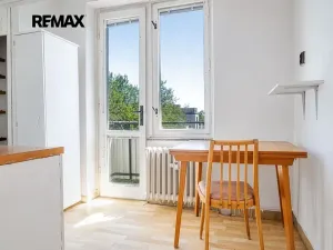 Prodej bytu 1+1, Hradec Králové, třída SNP, 40 m2
