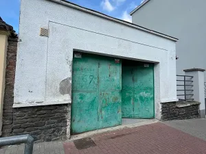 Pronájem garáže, Kolín, Kmochova, 34 m2