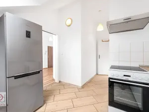 Pronájem bytu 1+kk, České Budějovice, Matice školské, 45 m2