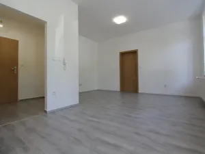 Pronájem bytu 2+kk, Boskovice, Švermova, 44 m2