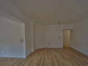 Prodej bytu 2+kk, Praha - Strašnice, Průběžná, 67 m2