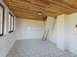Pronájem chaty, Strakonice, 46 m2