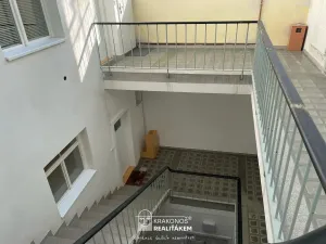 Pronájem bytu 2+kk, Hranice - Hranice I-Město, Pernštejnské náměstí, 53 m2