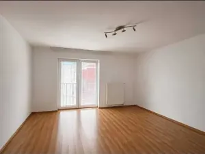 Pronájem bytu 1+kk, Liberec, Hedvábná, 47 m2