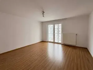 Pronájem bytu 1+kk, Liberec, Hedvábná, 47 m2