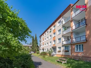 Prodej bytu 3+1, Mariánské Lázně - Úšovice, Hroznatova, 60 m2