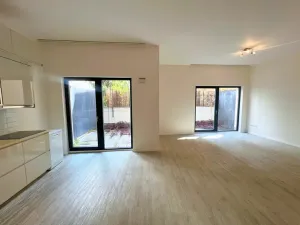 Pronájem bytu 1+kk, Praha - Smíchov, Pod Barvířkou, 48 m2