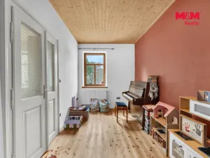 Prodej zemědělské usedlosti, Radim - Lháň, 180 m2