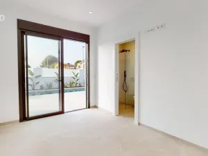 Prodej rodinného domu, Los Alcazares, Murcia, Španělsko, 140 m2