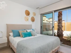 Prodej rodinného domu, Los Alcazares, Murcia, Španělsko, 112 m2