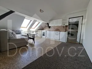 Prodej bytu 2+kk, Mikulovice, Hlavní, 83 m2