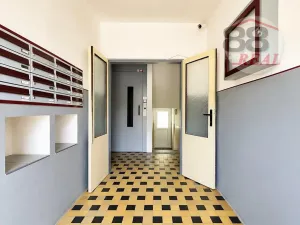 Prodej bytu 3+1, Klášterec nad Ohří, Školní, 64 m2