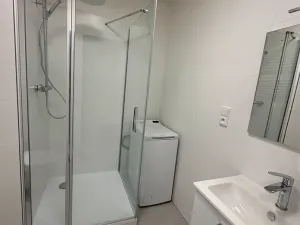 Pronájem bytu 1+kk, Praha - Vinohrady, Bruselská, 33 m2