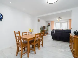 Prodej rodinného domu, Velké Žernoseky, 177 m2