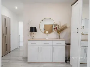 Prodej bytu 3+kk, Děčín, Oblouková, 74 m2