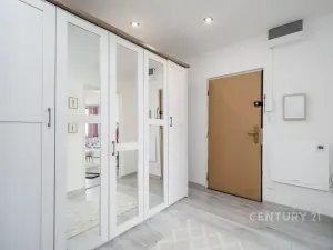 Prodej bytu 3+kk, Děčín, Oblouková, 74 m2