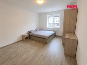 Pronájem bytu 1+1, Hradec Králové - Pražské Předměstí, Vocelova, 43 m2