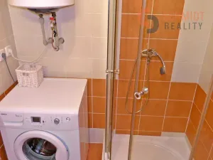 Pronájem bytu 1+1, Břeclav, Kpt. Jaroše, 37 m2