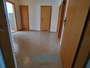 Pronájem bytu 3+kk, Praha - Kunratice, V Zeleném údolí, 73 m2
