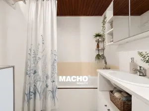 Prodej bytu 3+1, Praha - Modřany, Pirinská, 73 m2