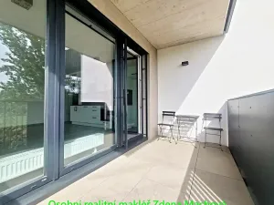 Pronájem bytu 2+kk, Praha - Modřany, Zlochova, 49 m2