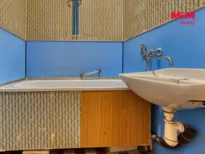 Prodej bytu 3+1, Nýrsko, Sídliště I, 56 m2