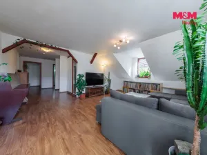 Prodej rodinného domu, Bečov nad Teplou, nám. 5. května, 351 m2