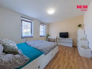 Prodej rodinného domu, Bečov nad Teplou, nám. 5. května, 351 m2