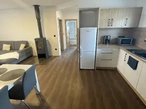Pronájem rodinného domu, Střelské Hoštice, 90 m2