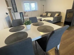 Pronájem rodinného domu, Střelské Hoštice, 90 m2