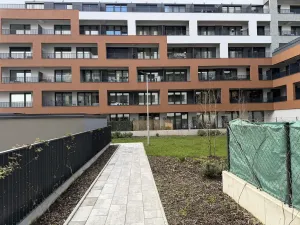 Pronájem bytu 1+kk, Praha - Hloubětín, U Tesly, 32 m2
