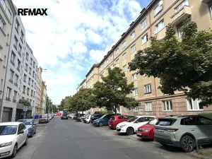Pronájem bytu 2+1, Praha - Vršovice, Sámova, 70 m2