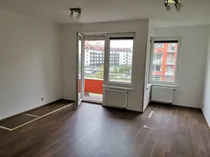 Pronájem bytu 1+kk, Praha - Letňany, Pavla Beneše, 36 m2