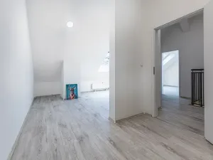 Prodej bytu 4+kk, Psáry, 101 m2