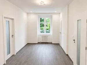 Pronájem bytu 2+kk, Praha - Vysočany, U vysočanského pivovaru, 50 m2