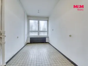 Pronájem obchodního prostoru, Klatovy - Klatovy III, Nádražní, 38 m2