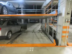 Pronájem garážového stání, Brno, Preslova, 12 m2